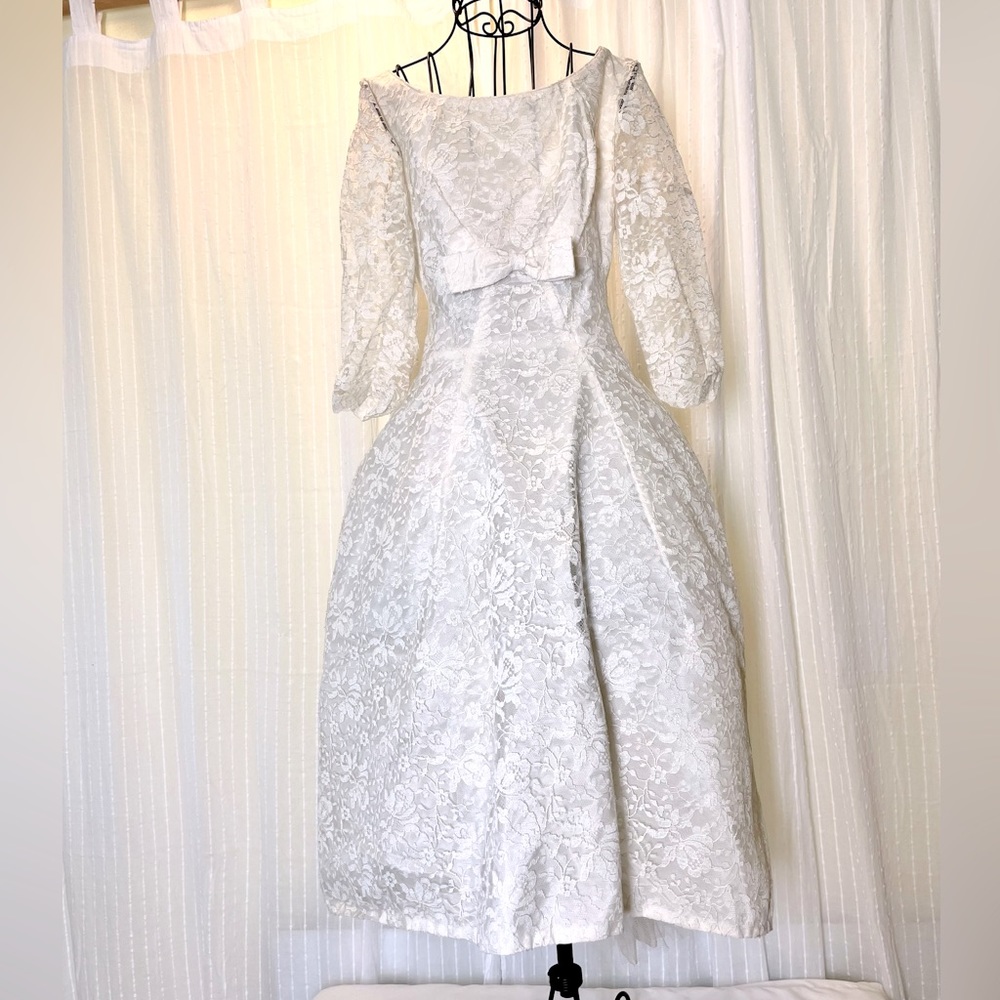 Cream lace and chiffon formal wedding dress handmade 1960’s vintage retro